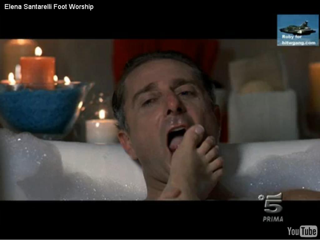 Elena-Santarelli-Feet-259044