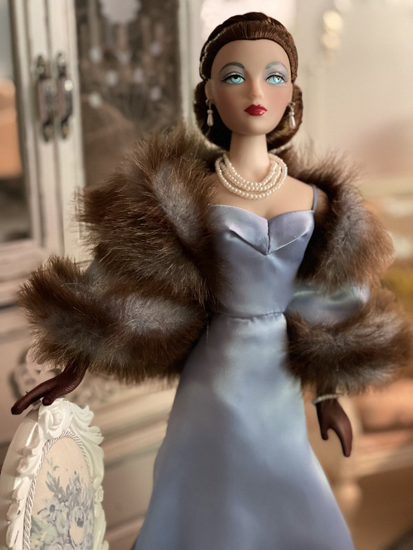 16D0B4B2-3738-4AD6-B2C1-349E83DEDB85