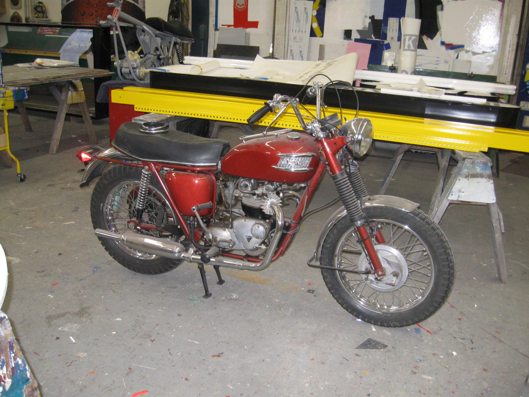 Dad's 69 Triumph