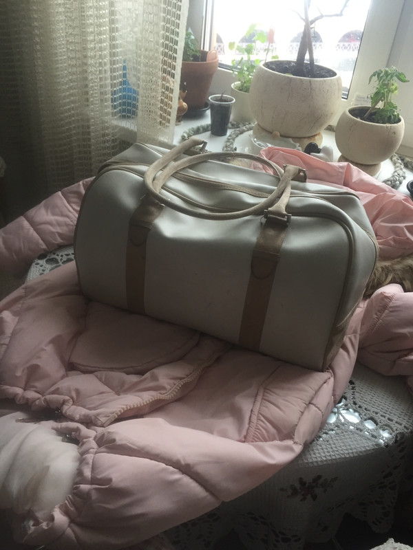 7307ECE8-AACE-42C4-A6F7-53DD54D7CDB1