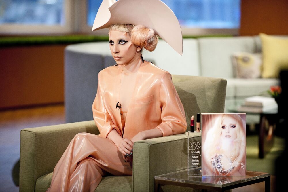 2-17-11-GMA-001-Interview.jpg