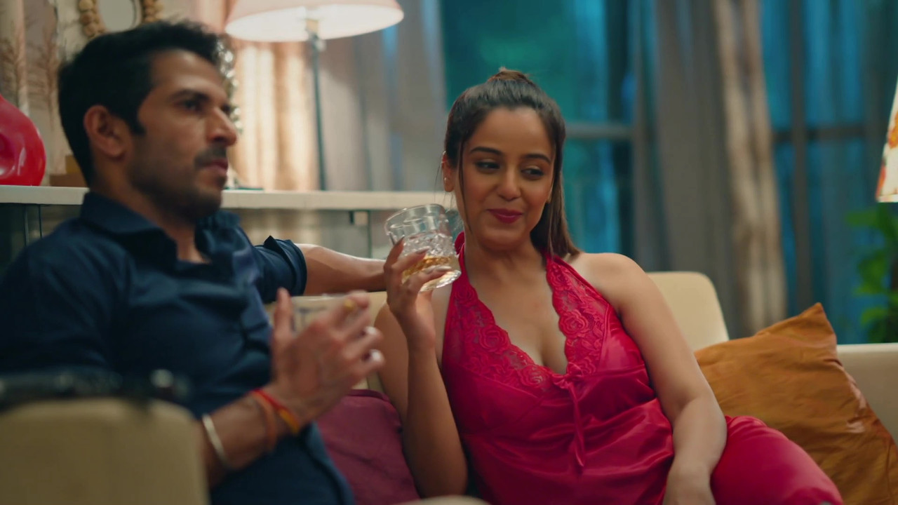 vlcsnap-2025-05-28-19h37m52s300