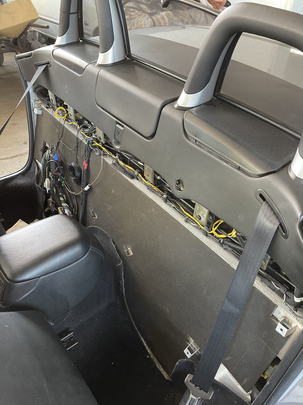 1D28C3FD-DD01-445A-97B5-F5410C474821