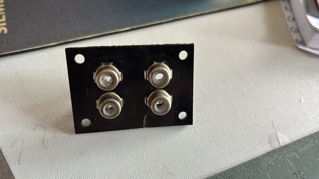 [Bild: 01-D546-CF-3-EE3-46-E5-B68-B-2-EB06-C1-B3-BDE.jpg]