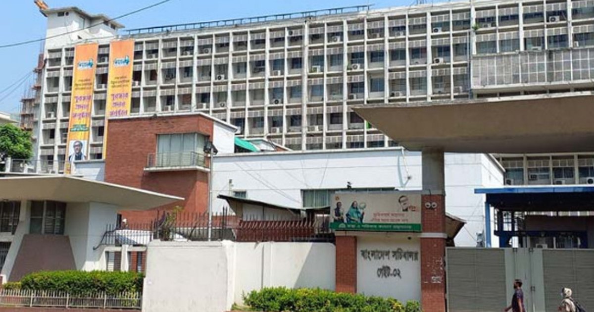 টানা পাঁচ দিন ছুটি শেষ, রোববার খুলছে অফিস-আদালত