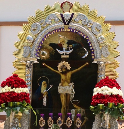 Il “Signore dei Miracoli” la devozione amata da Prevost che arriva nel cuore di Roma dans Articoli di Giornali e News Nuestro-Se-or-de-los-milagros-Per