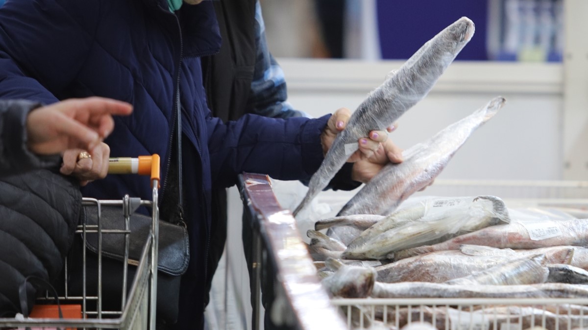 Огурцы и яйца против мороженной рыбы и маргарина ✓ Новости Рыбинска и не только