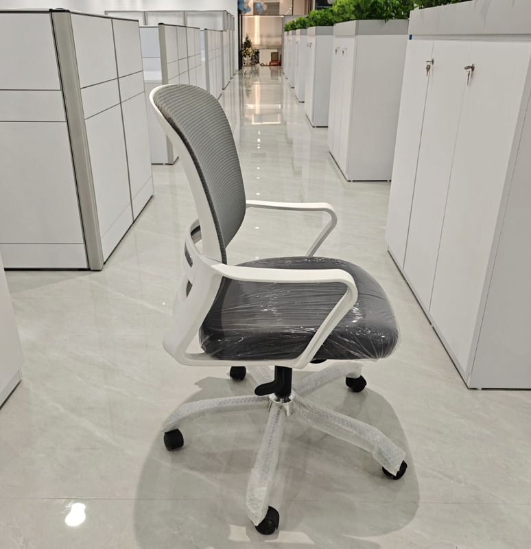 Office / Computer Desk / Gaming Chair