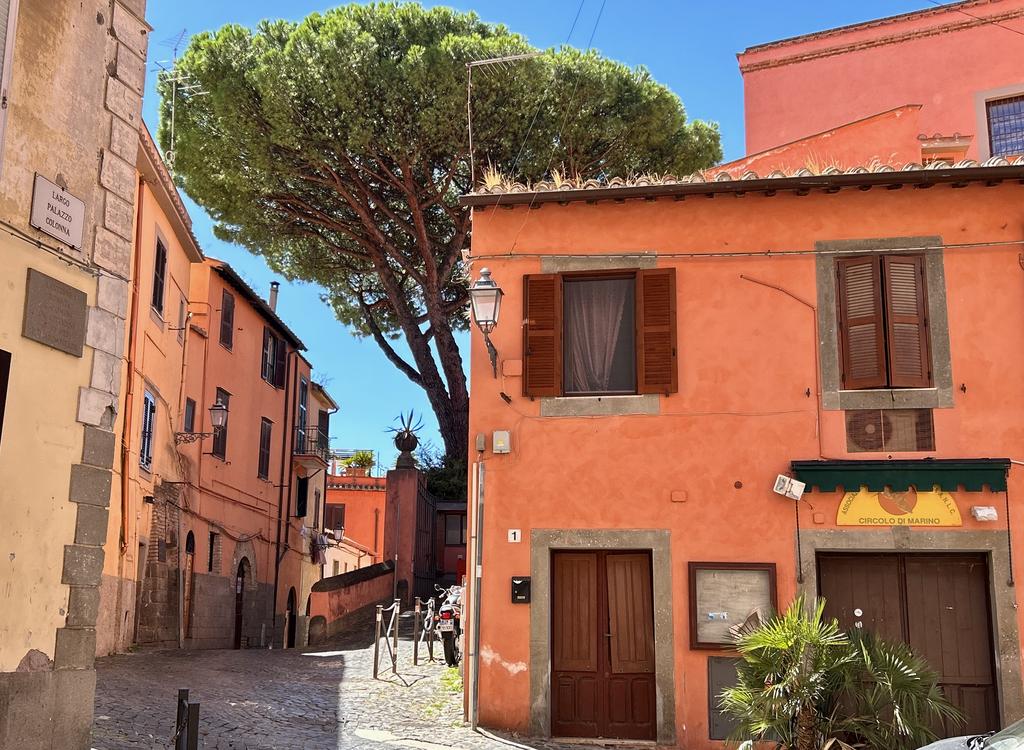 Жаркий сентябрь на побережье Тирренского моря.