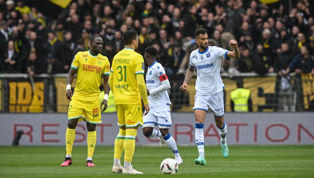 Nantes vs Auxerre, 00h00 ngày 31/08