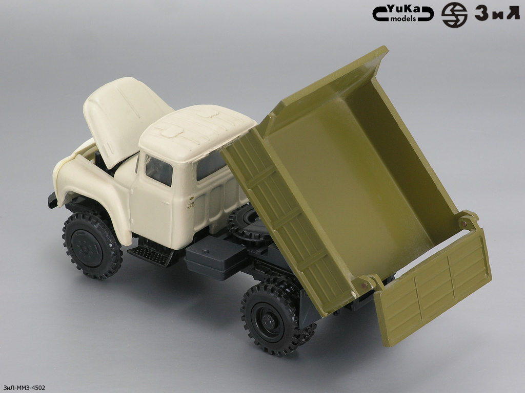 ZiL_MMZ_4502_05