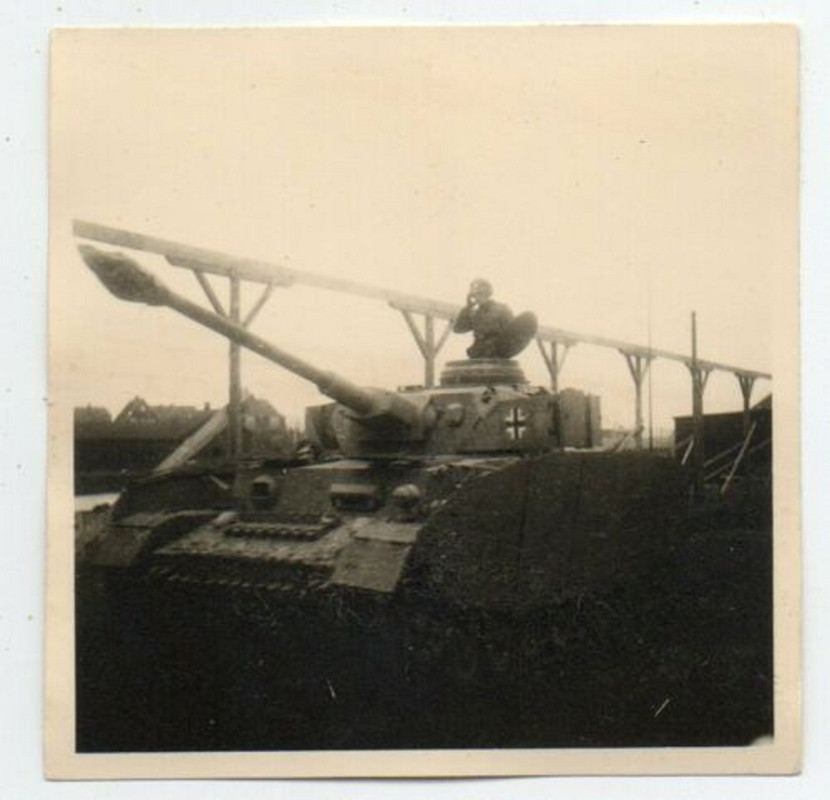 Foto Militär Wehrmacht Soldaten Panzer1