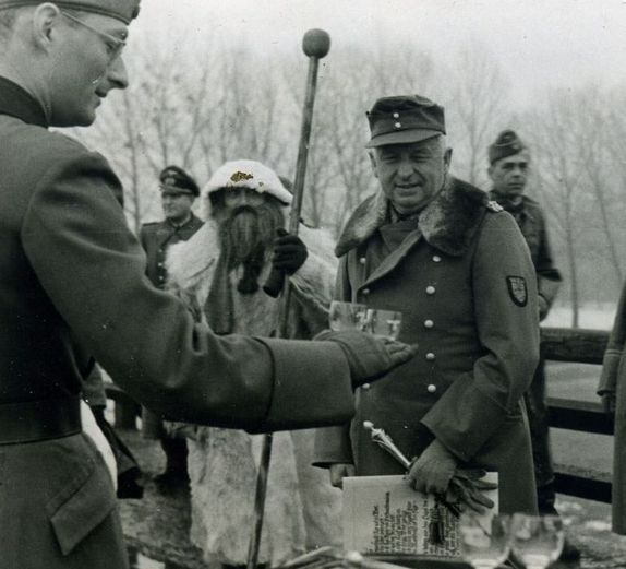 Durante las Navidades de 1943-1944 en Vinnitsa, Ucrania