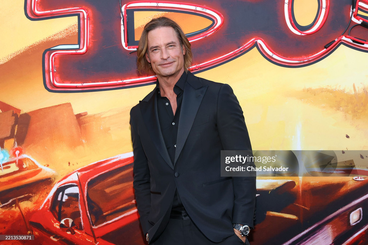 JH Duster LA Premiere 13