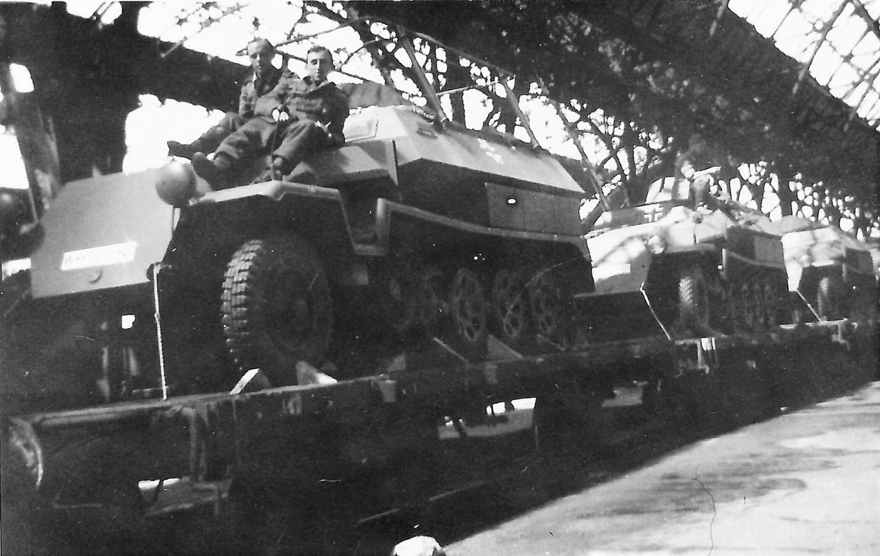 Schützenpanzerwagen, Sd.Kfz. 251, mittlerer Funkwagen