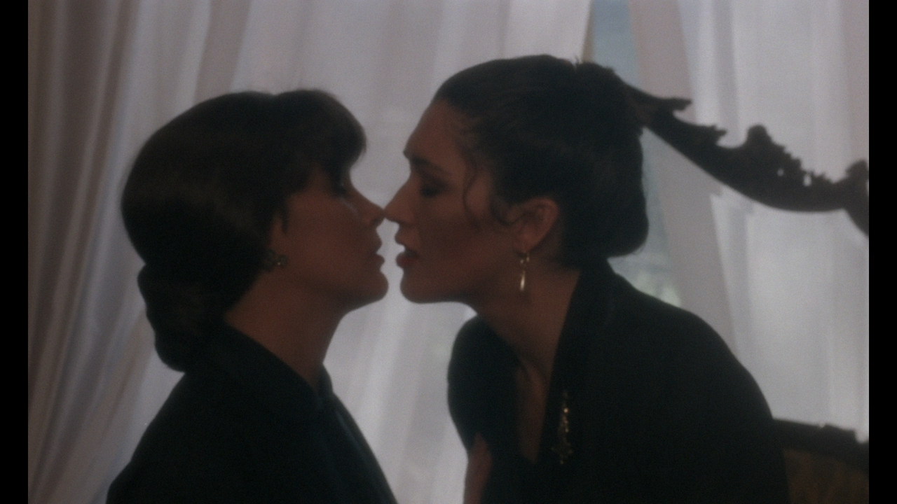 Похоть.1985.BDRemux.1080p.mkv_snapshot_00.02.23_[2022.10.07_17.47.40]