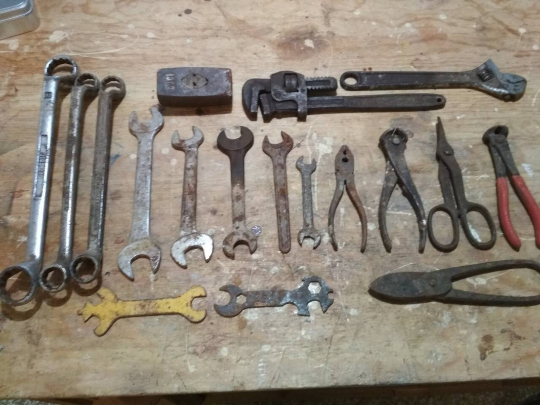 E7B7A52A-72F5-4DA5-8774-35B0B2CDA9B4