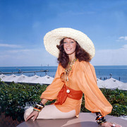 marisa-berenson-b92