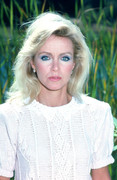 donna-mills-a08