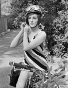 julie-andrews-md51