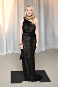 Dakota-Fanning6th-Academy-Museum-Gala407