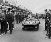 24 HEURES DU MANS YEAR BY YEAR PART ONE 1923-1969 - Page 43 58lm05-Aston-Martin-DB3-S-Peter-Whitehead-Graham-Whitehead-11