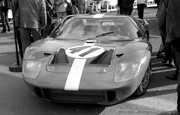 1966 International Championship for Makes - Page 3 66spa41-GT40-HMuller-WMairesse-1