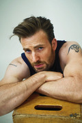 Chris-Evans-superficial-guys-40