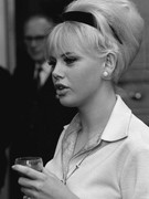 Britt-Ekland-mc66