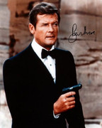 Roger-Moore-autograph.jpg