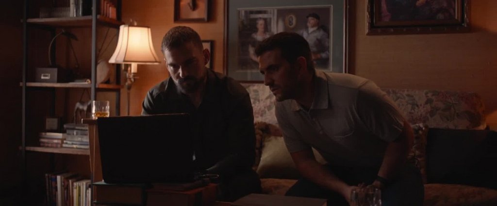 [Image: 2g6rgilgga18.jpg]