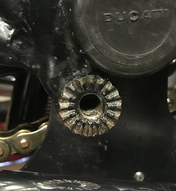 420ECFD9-0317-4264-8EFF-AACA3002F78A