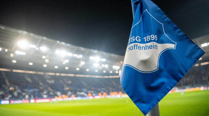 2020-10-17-00-06-05-Fu-ball-Zwei-Spieler-der-TSG-Hoffenheim-mit-Coronavirus-infiziert