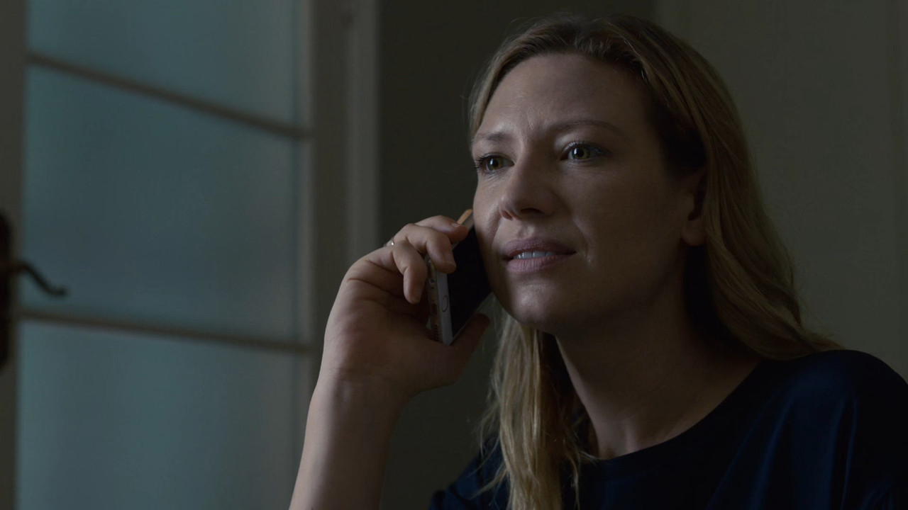 Secret City (2016) Season 1 S01 (1080p NF WEB-DL x265 HEVC 10bit