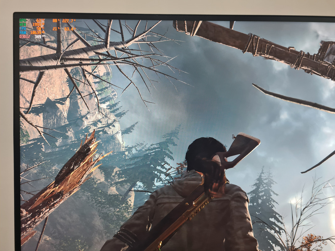 Tomb-Raider-Sky-Intel.jpg