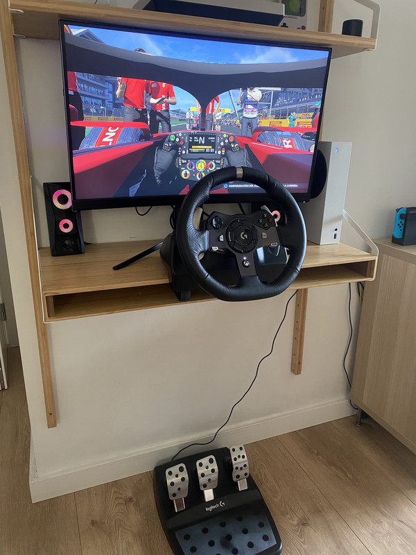 B760B427-F469-41C2-9B20-2A4A11AE3399