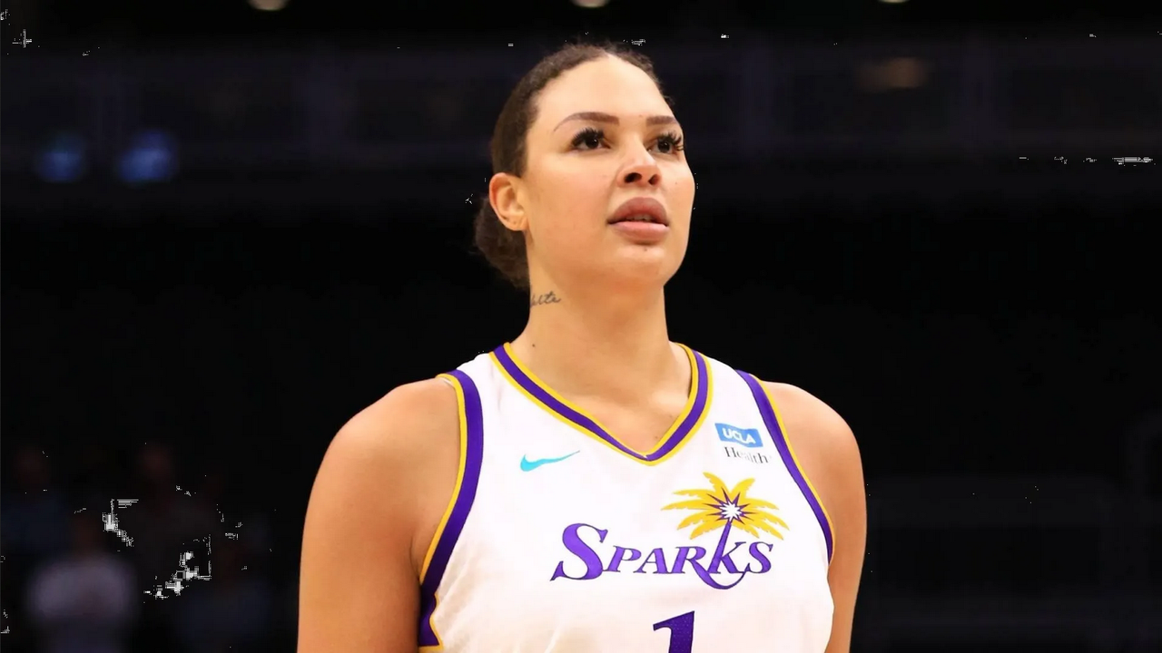Liz Cambage, la basquetbolista que dejó WNBA para ganar millones en OnlyFans