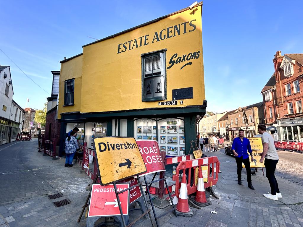 Пёстрая лента. Путешествие по сельским дорогам Англии в мае 2025 г.