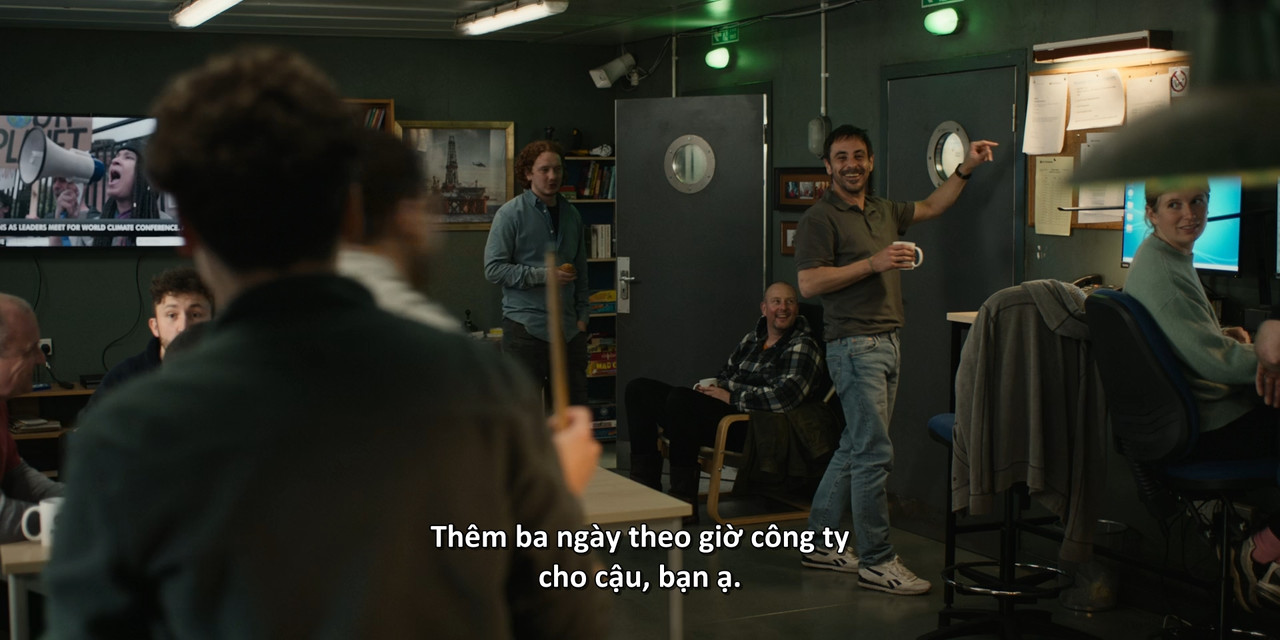 The Rig 2023 S01E01 AMZN 1080p WEB DDP x264-NM21.mkv_snapshot_04.47.520