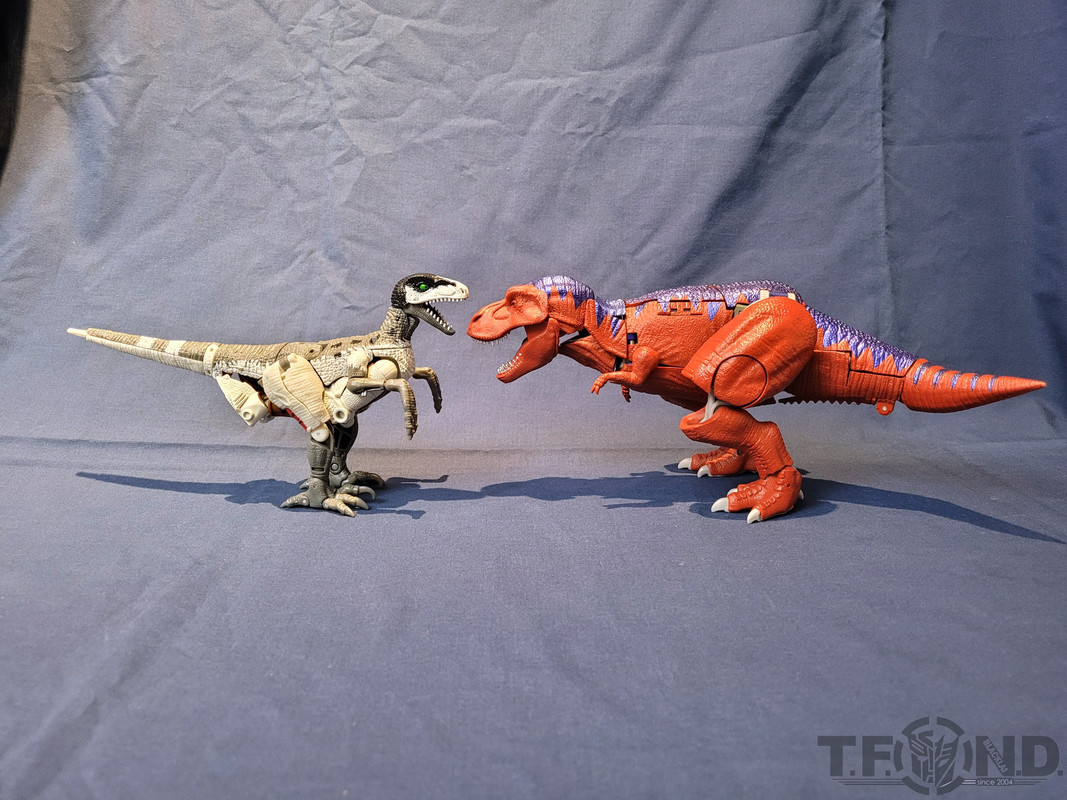 War-For-Cybertron-Maximal-Grimlock-17