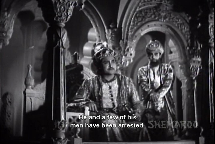 Humayun-1945-DVDRip-Hindi-480p-AVC-AAC-2-0-ESub-mkv-0002