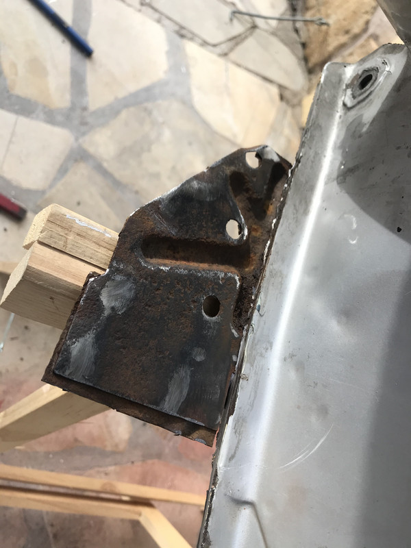 F5F68AED-8C72-4A16-91EB-4C86BB54C89E