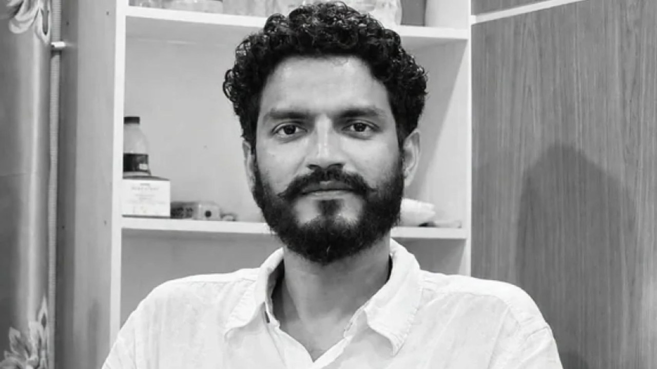 নাটোরে দুর্বৃত্তদের হামলায় ছাত্রদলের নেতার মৃত্যু, জিজ্ঞাসাবাদে এমপির ছেলে আটক