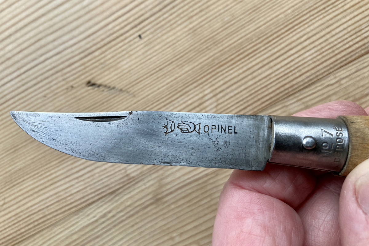 E8602689-292A-4E85-8DAD-93F5A89FEBD2