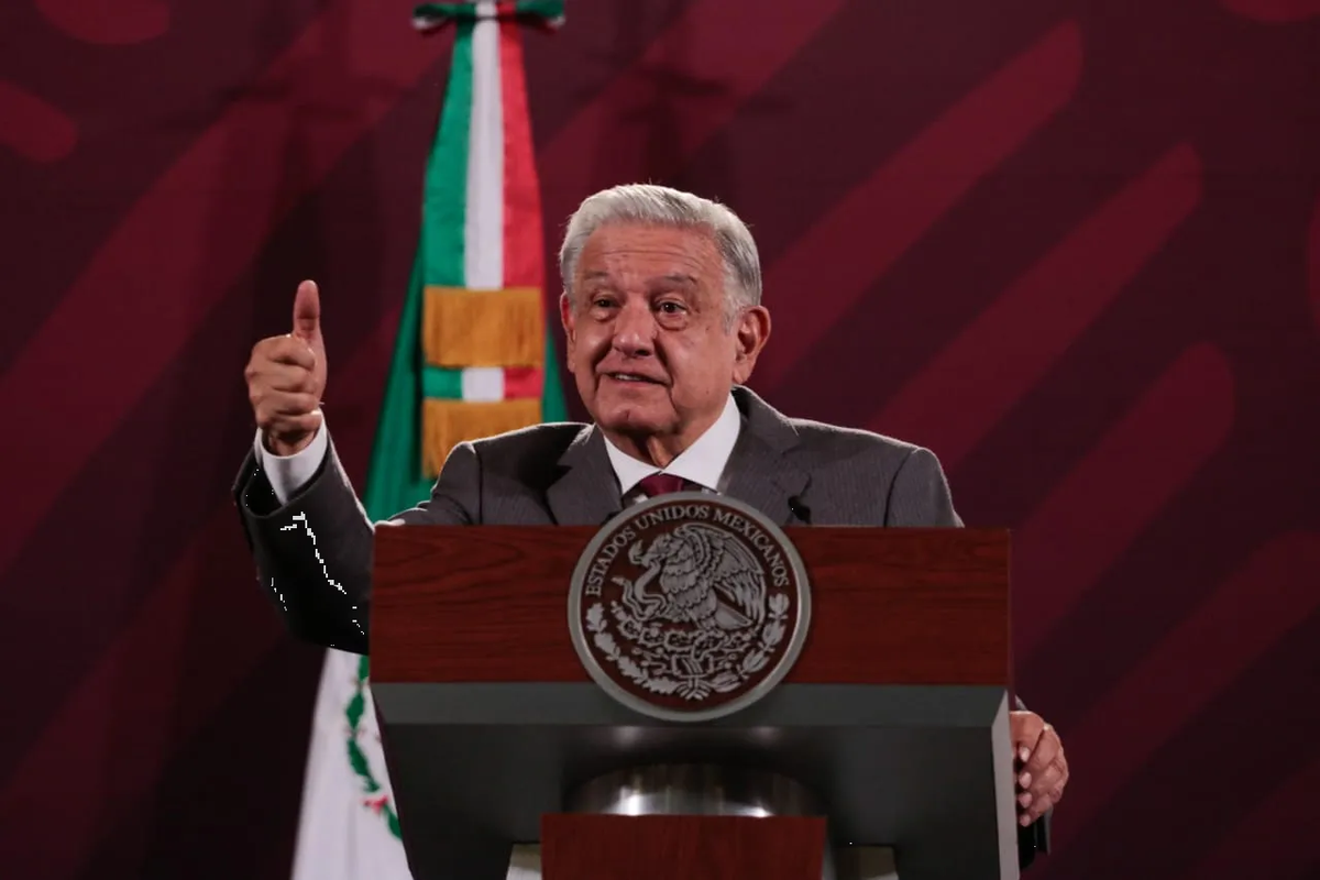 Tras orden judicial para callar a Encinas, AMLO exhibe video de Tomás Zerón en interrogatorio bajo tortura