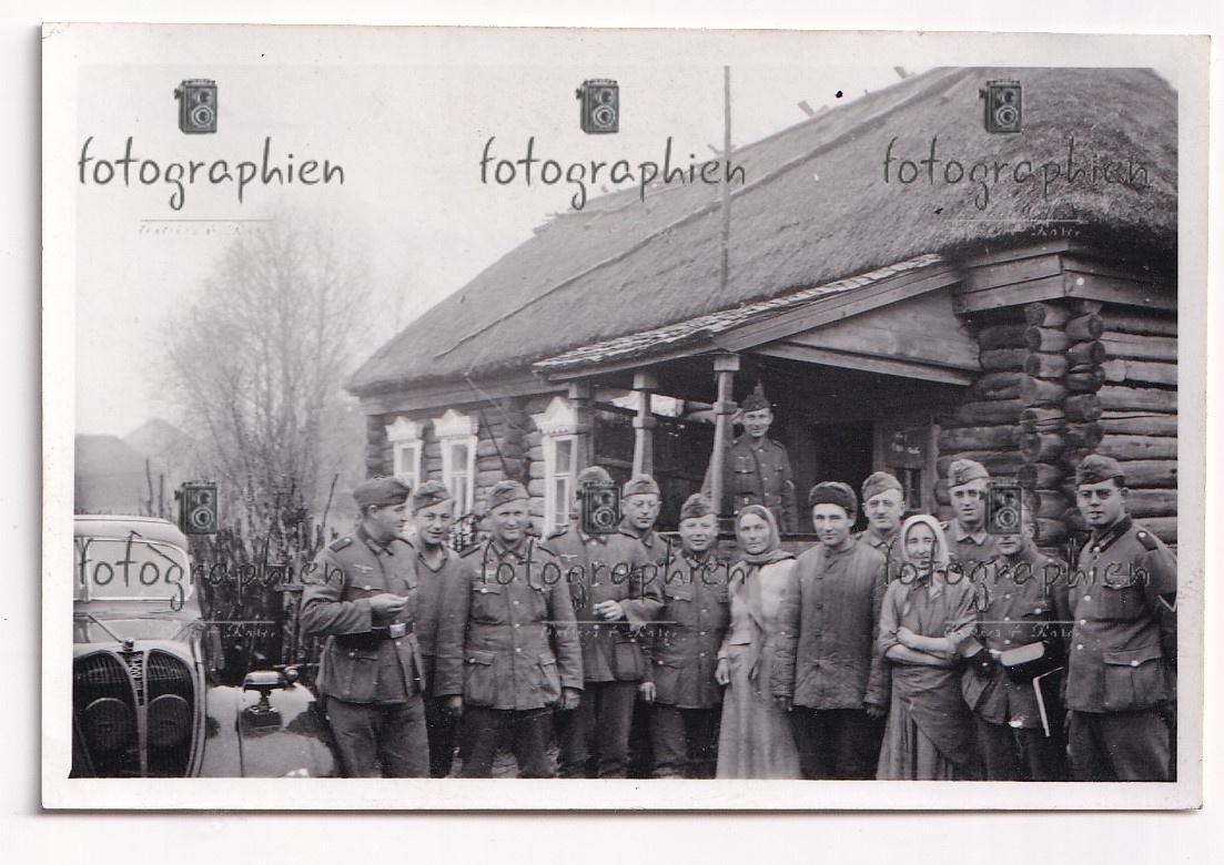 org. Foto Russland Soldaten Bevölkerung Bauern 1941