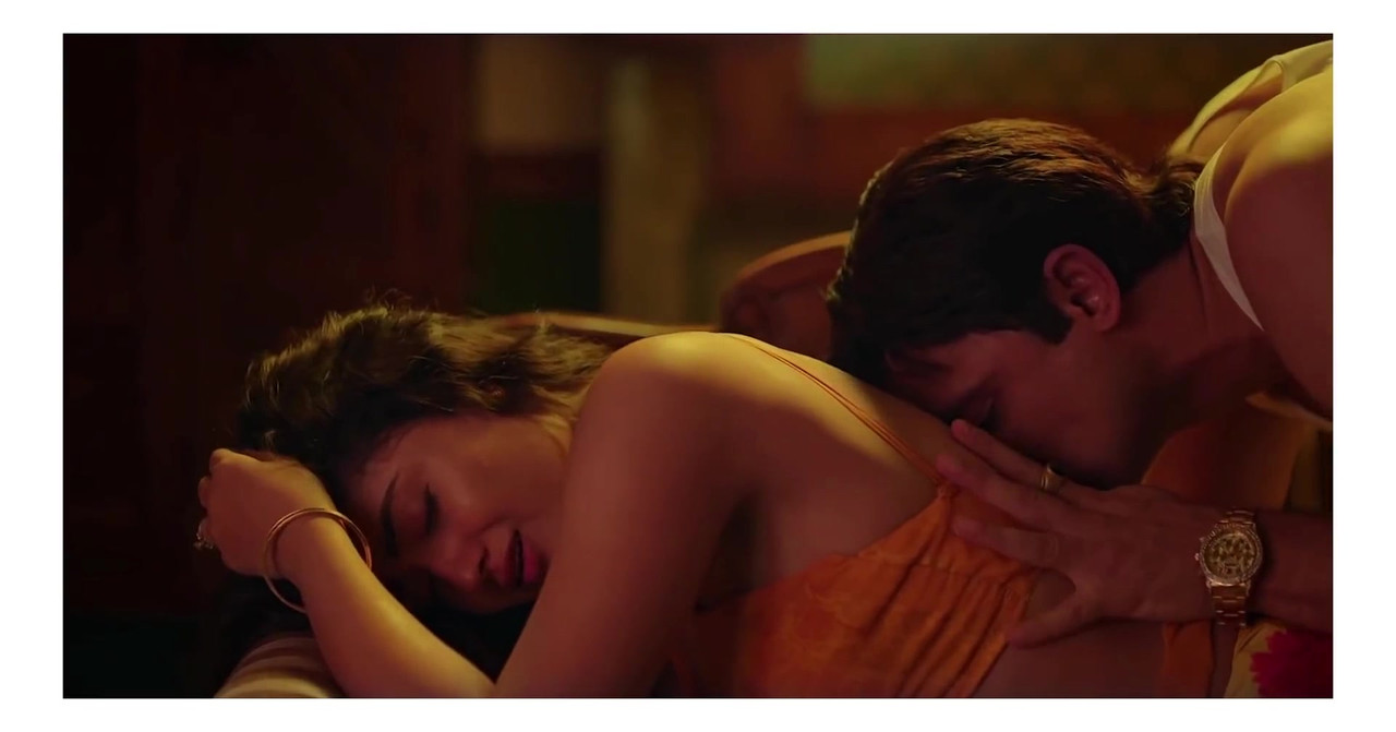 Ashram sex scene