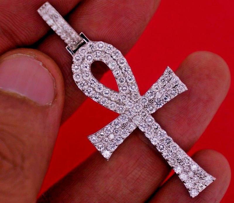 19 902 pendant ankh cross round cut two line loop diamond old (1000) Only