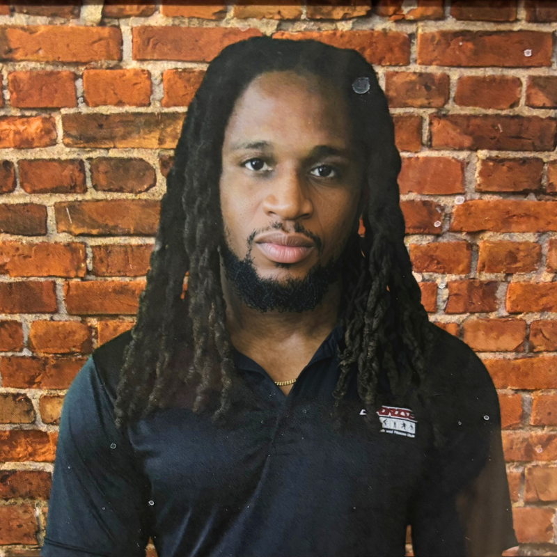 Elisha, Sportset personal trainer