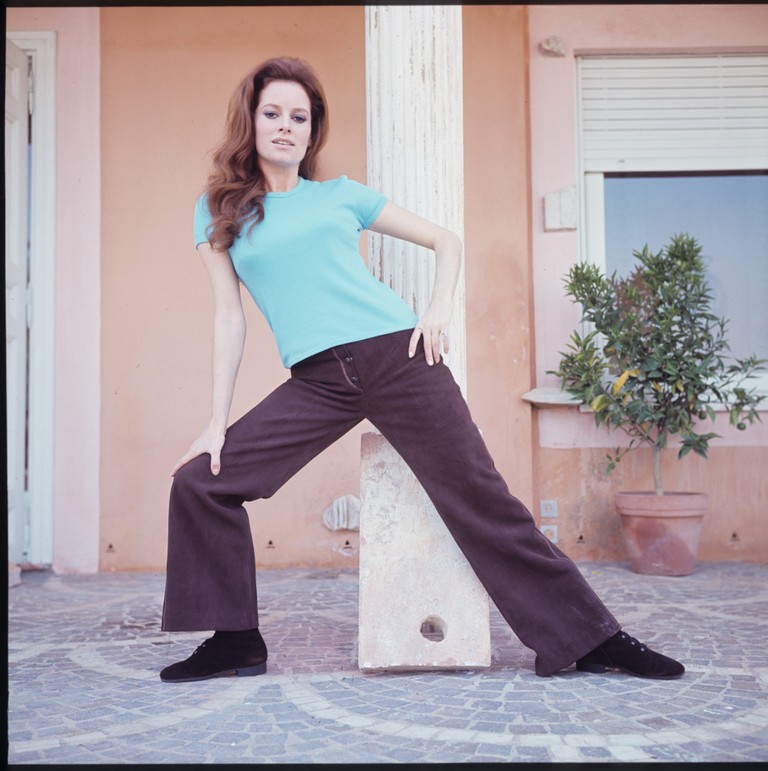 luciana_paluzzi_a48
